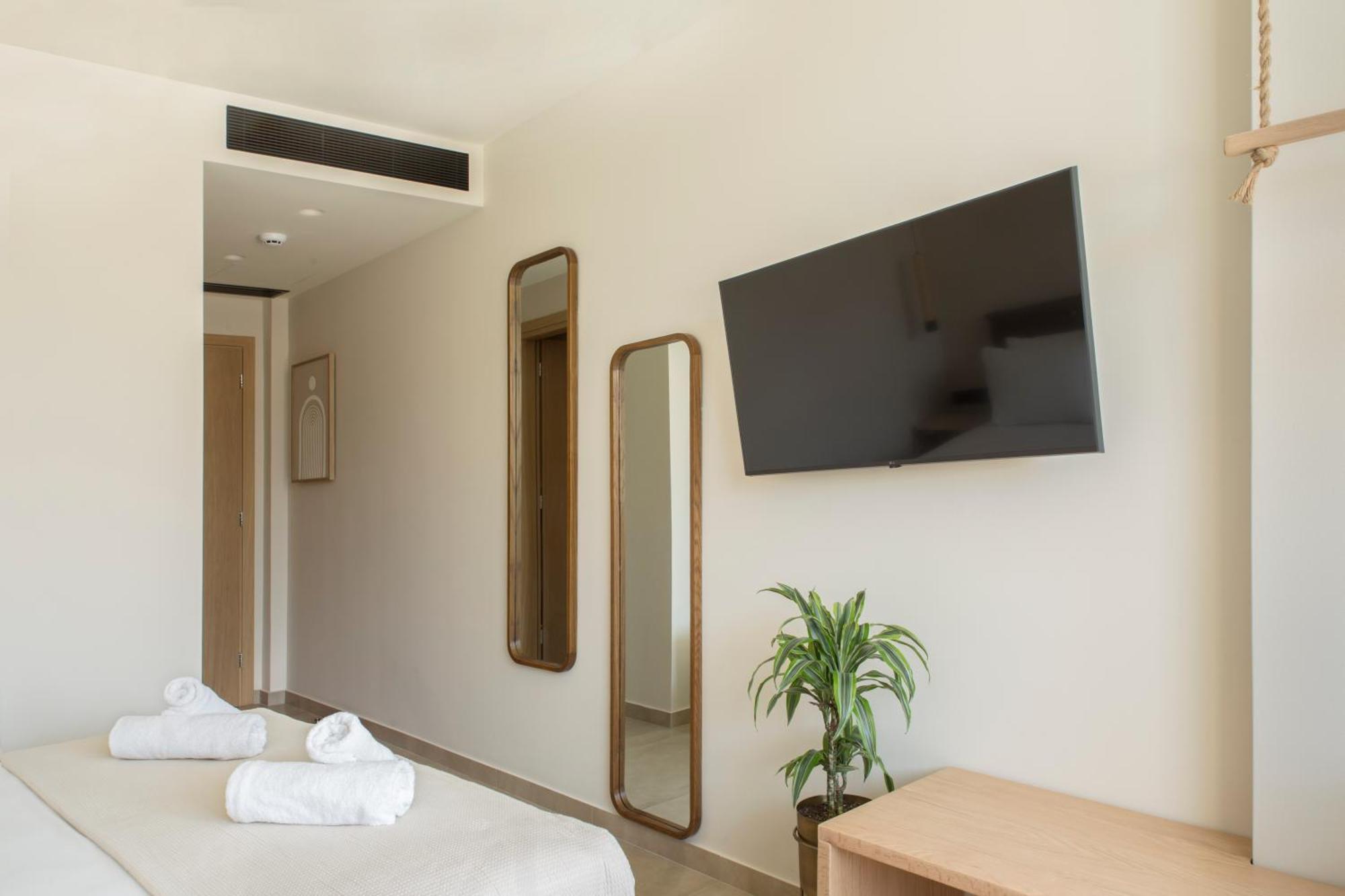 Living Stone Condo Hotel Афины Экстерьер фото