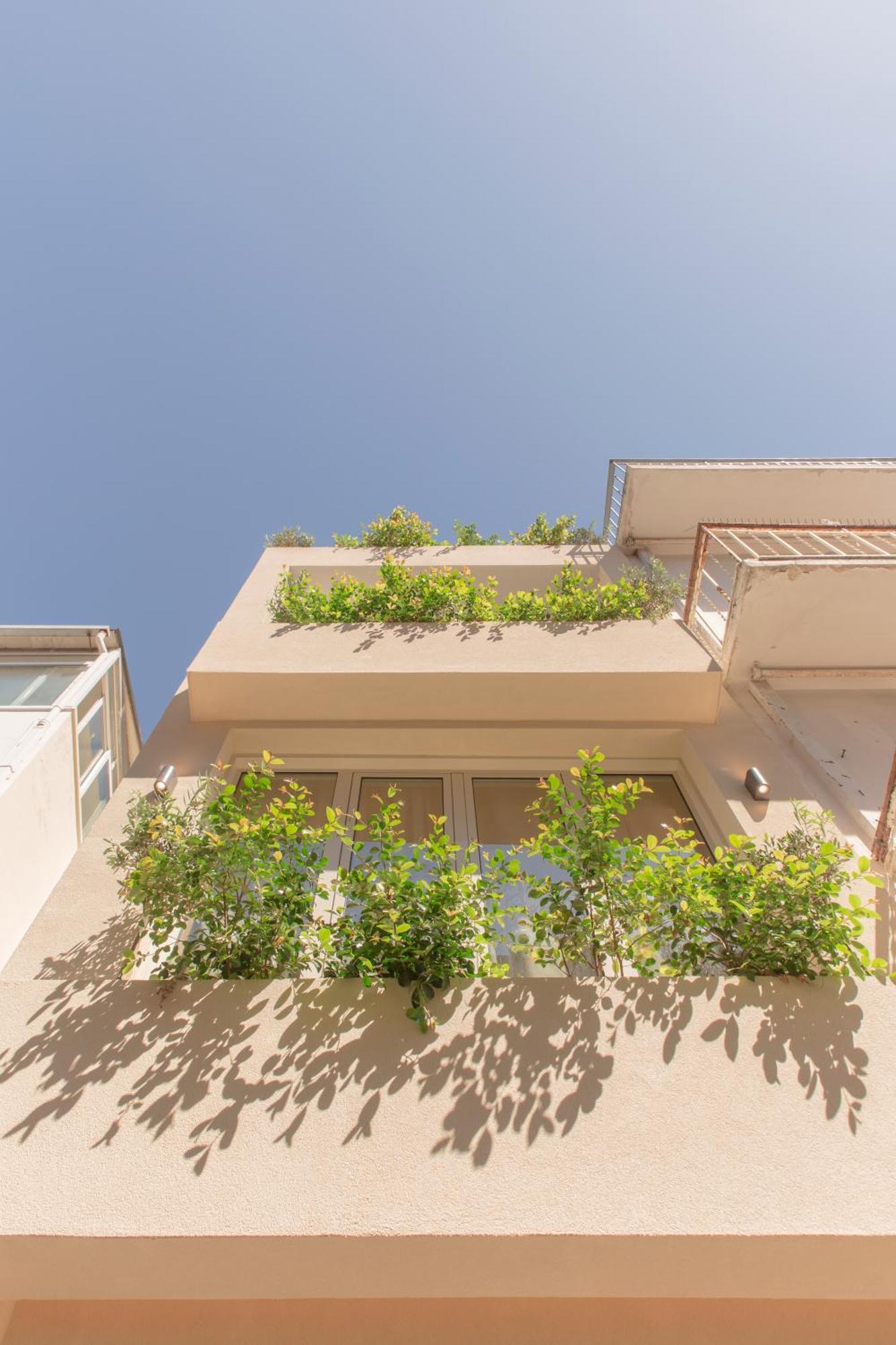 Living Stone Condo Hotel Афины Экстерьер фото